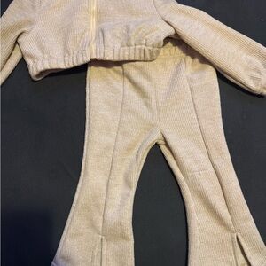 SHEIN Cream Knit Baby Outfit